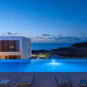 https://nivaria-beach-apartments-and-villas.tenerifehoteles.net