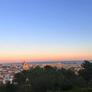 https://andrea-houses.topbarcelonahotels.com